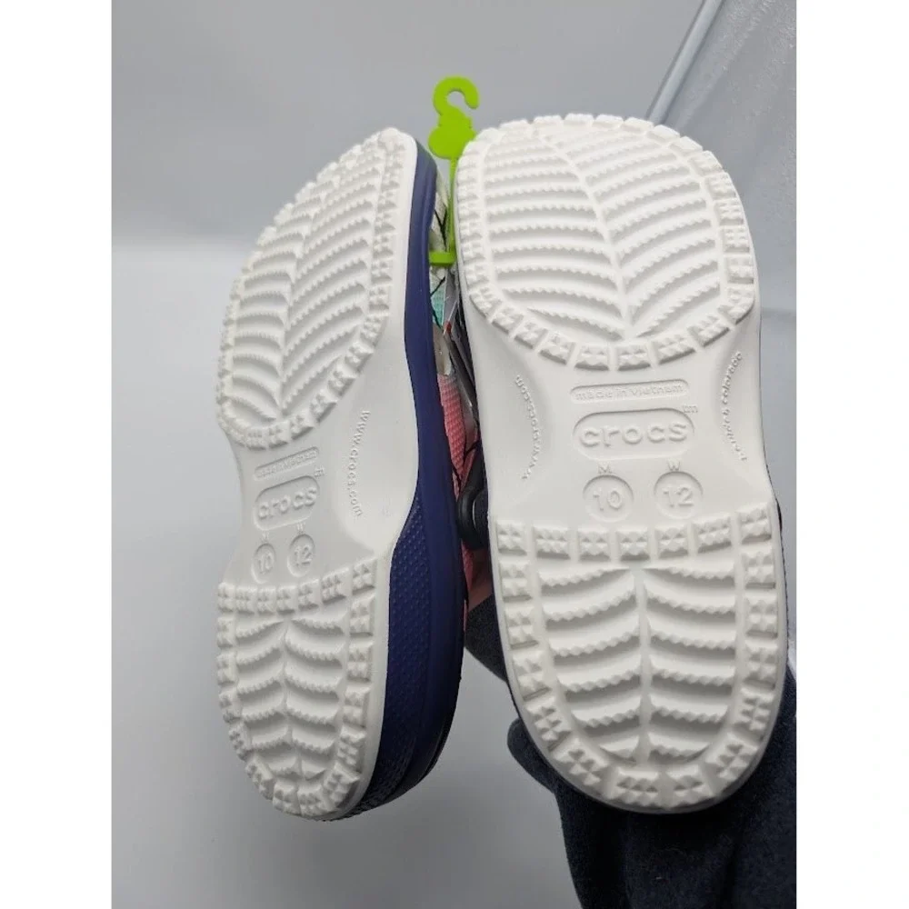 CROCS brand new